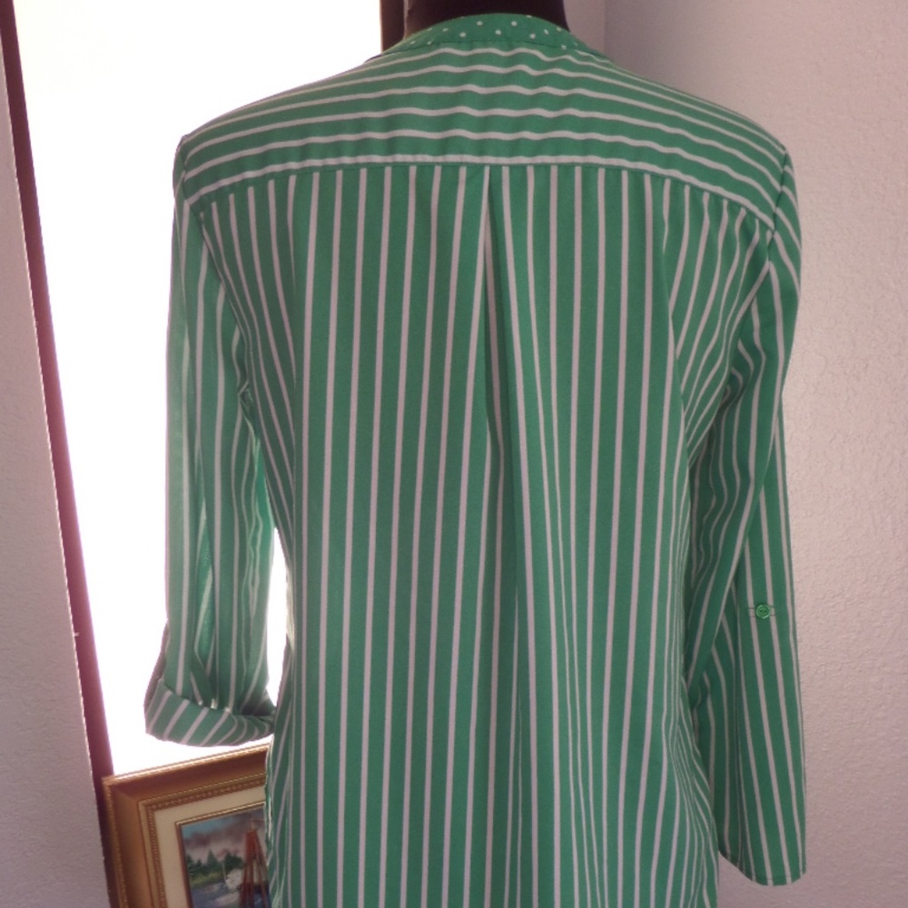 🌵 Notations Size S Long Sleeves Green BLOUSE 🌵 - Picture 4 of 6